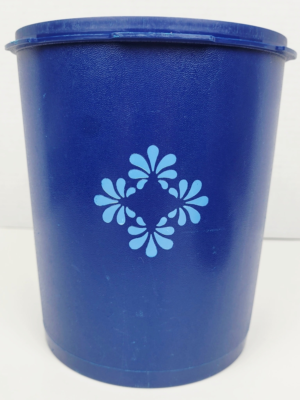 Vtg 70s~Tupperware Servalier~805~807~809~811~Dark Blue Floral Starburst w/Lids - Picture 6 of 13